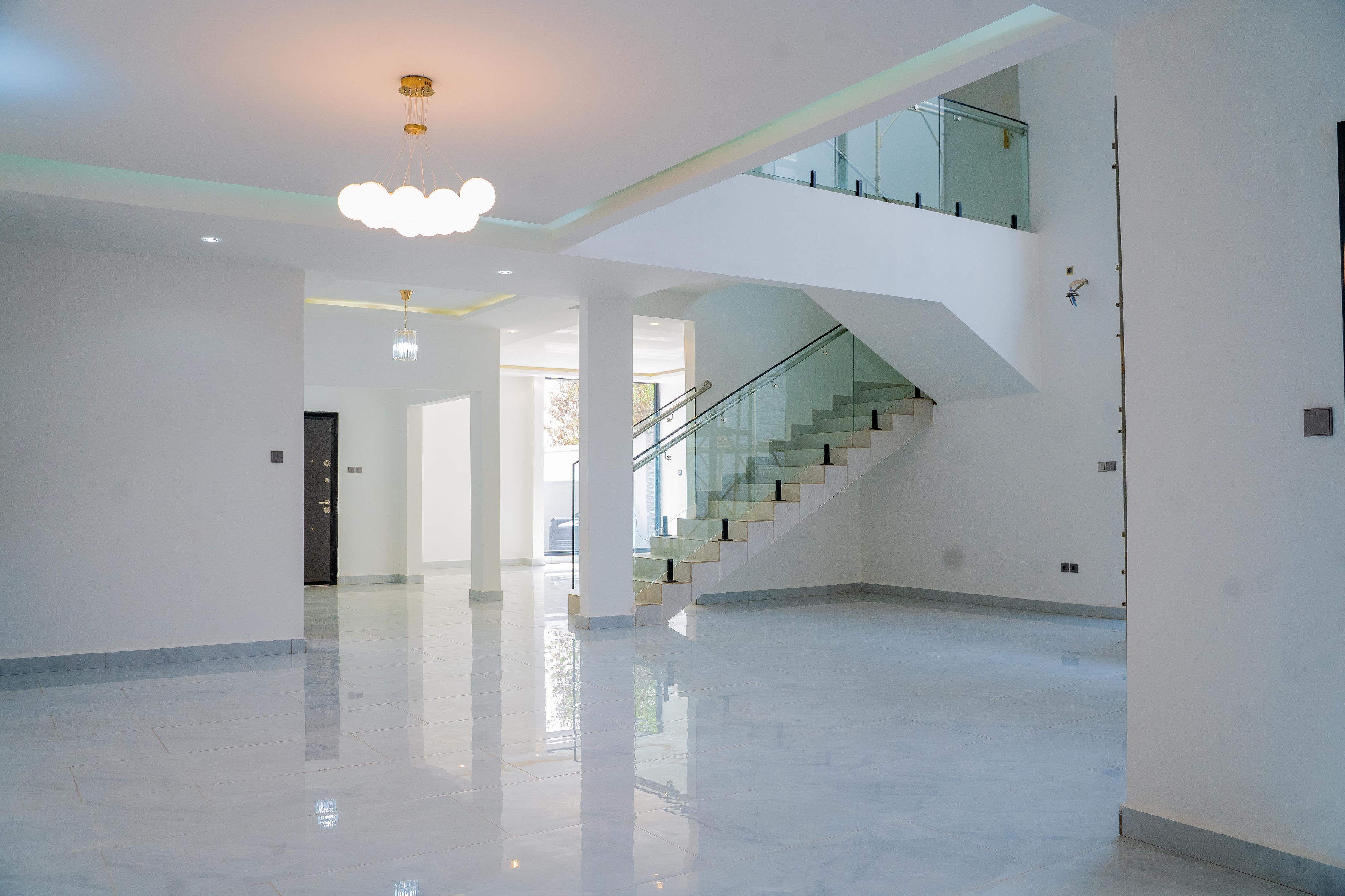 Eden Luxe luxury property showcase slideshow